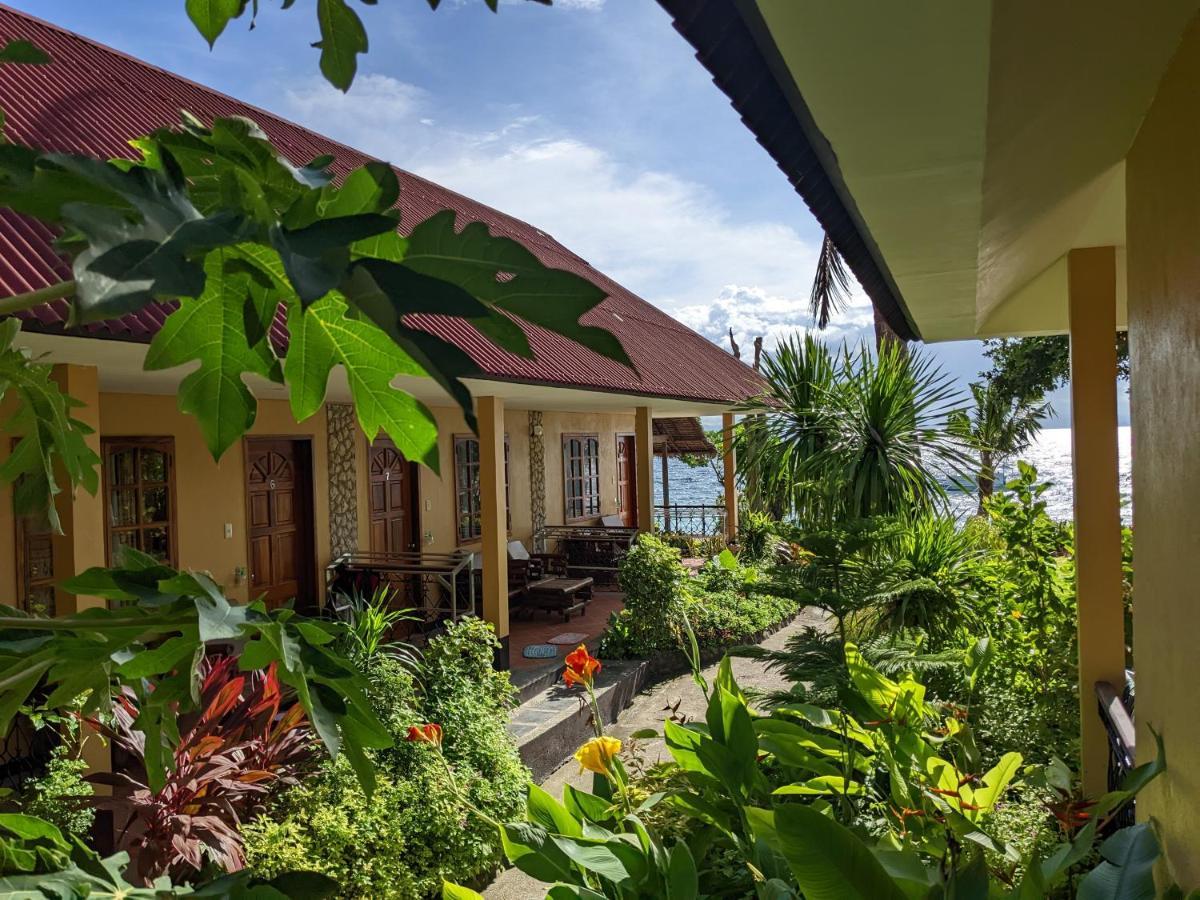 Tipolo Beach Resort Moalboal Exterior foto